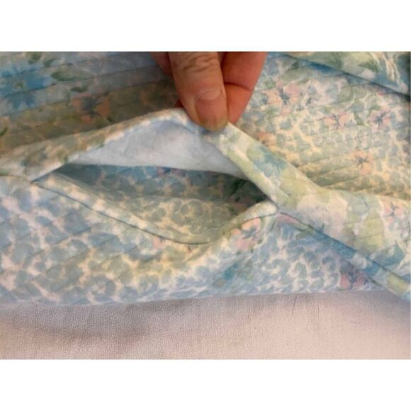 Miss Elaine Grandma Style Blue Floral zipper Robe rn#17414 medium pockets 46" - Picture 7 of 8